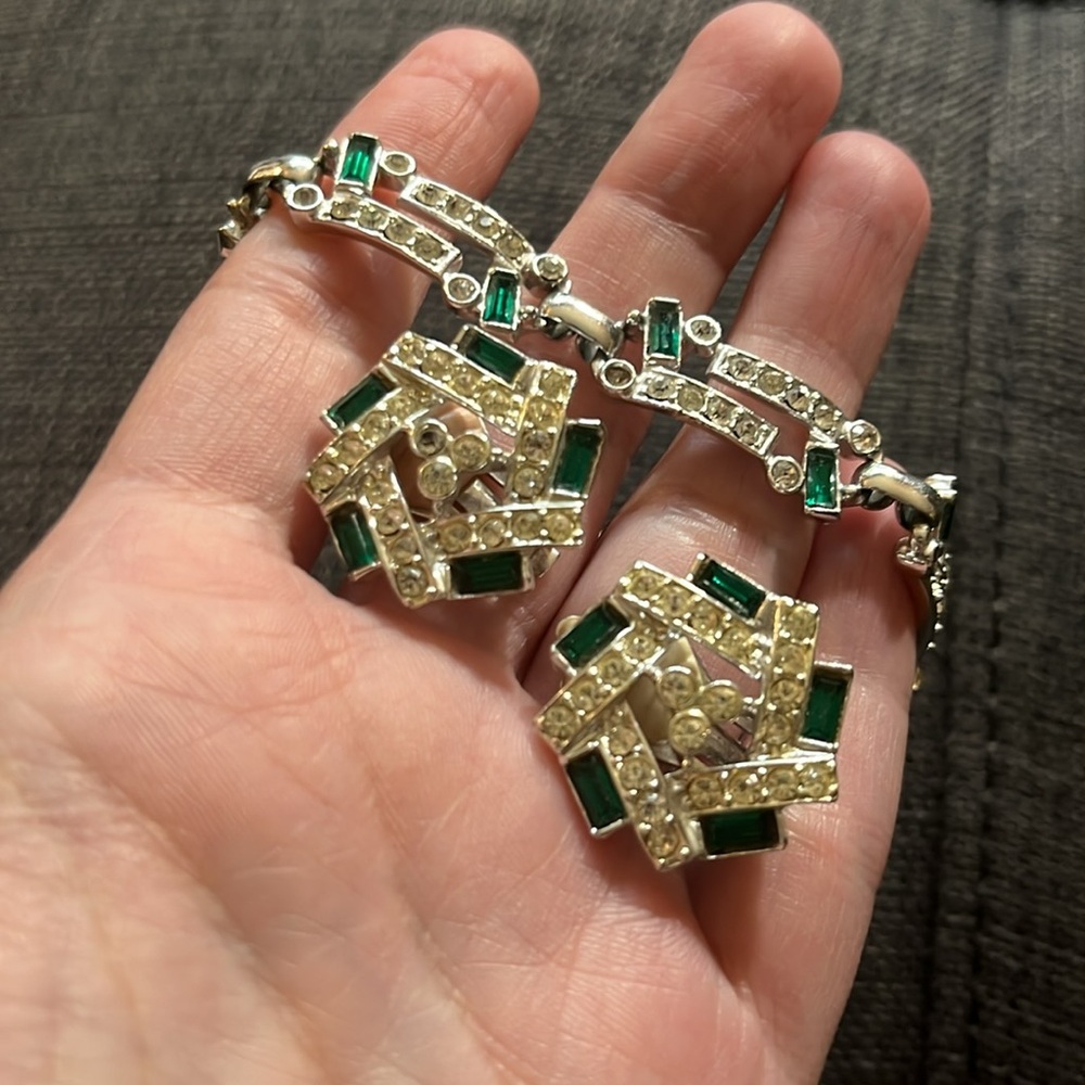 Vintage Sarah Coventry Emerald Ice Bracelet & Earrings Jewelry Set - Picture 16 of 16